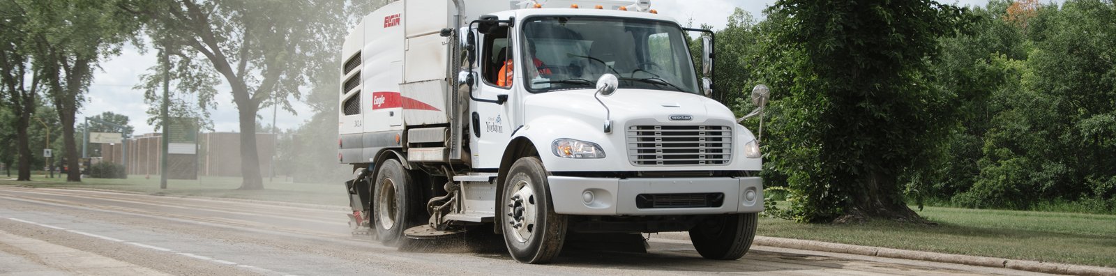 street sweeping vehicle